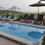 Art Orchidee Piscina Con Vista Mare - Sardegna Capitana