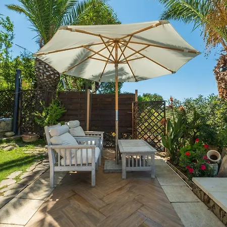 Art Orchidee Piscina Con Vista Mare - Sardegna Capitana