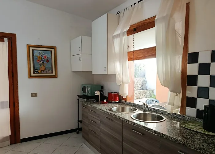 Сasa de vacaciones Art Orchidee Piscina Con Vista Mare - Sardegna